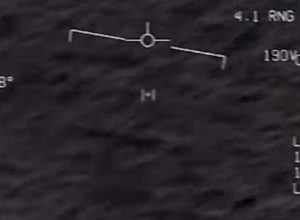 US Navy a recunoscut, prin vocea unui purtător de cuvânt, autenticitatea unor filmulețe cu OZN-uri